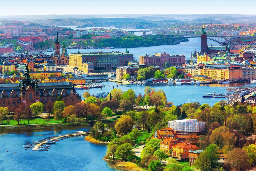 سوئد یکی از زیباترین کشورهای دنیا برای مهاجرت
