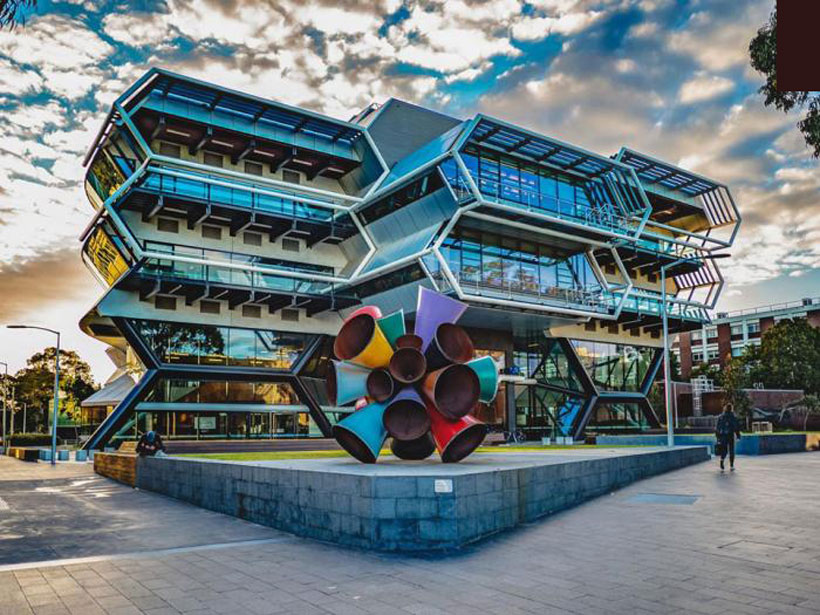 دانشگاه موناش در استرالیا