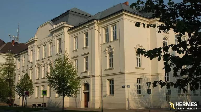 دانشگاه استراوا جمهوری چک