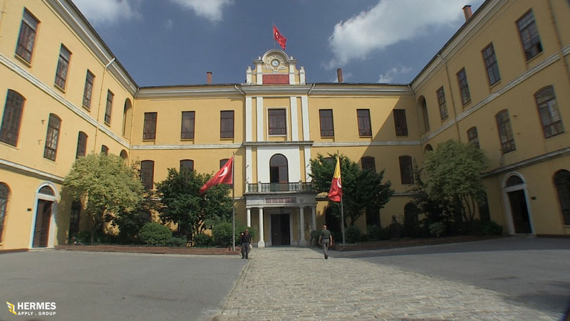 کالج گالاتاسرای، یکی از بهترین کالج‌های کشور ترکیه