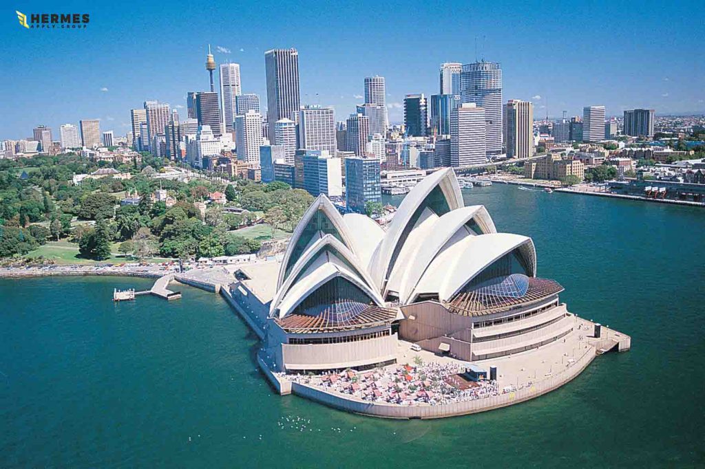 تئاتر معروف کشور استرالیا در کنار دریا