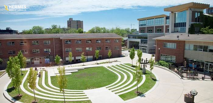 دانشگاه ویلفرد لوریر با داشتن 10 دانشکده در شهر واترلوی کانادا یکی از بهترین دانشگاه‌های این کشور است.