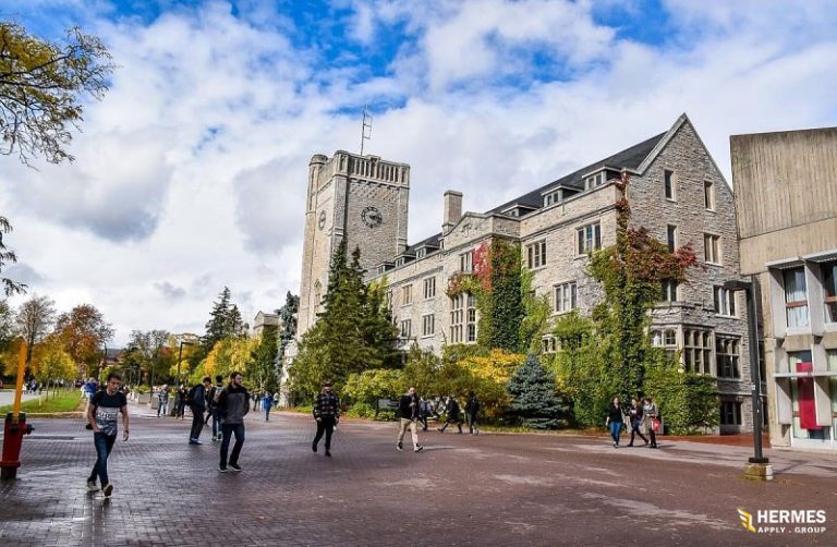 دانشگاه گوئلف با ارائه 148 رشته دانشگاهی مختلف یکی از دانشگاه‌های برتر کانادا به شمار می‌رود