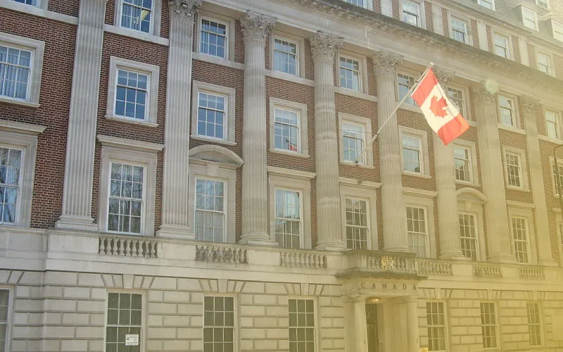 وقت سفارت کانادا در استانبول