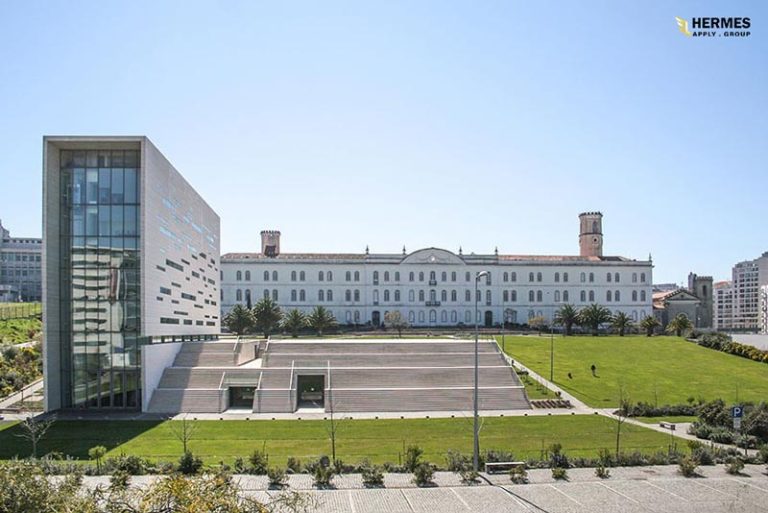 ساختمان دانشگاه لیسبون واقع در شهر لیسبون پایتخت کشور پرتغال