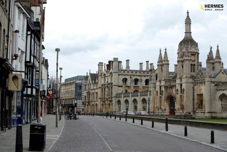 دانشگاه کمبریج در انگلستان