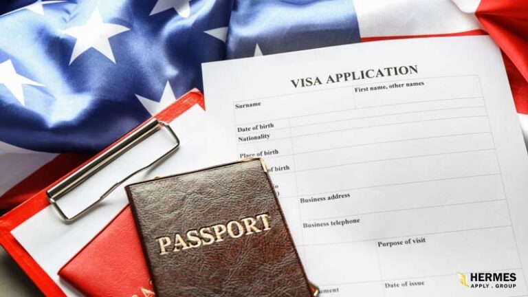 برای ویزای کلاس 476، در هنگام درخواست ویزا هم می‌توانید استرالیا باشید و هم می‌توانید از کشور خودتان اقدام کنید