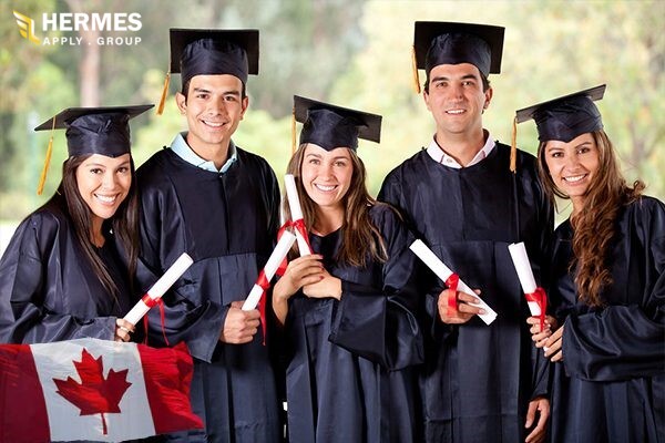 مدارک موردنیاز برای ویزا همراه مهاجرت تحصیلی به کانادا