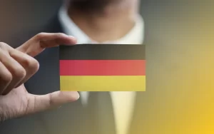 آلمان شرایط دریافت کارت آبی اقامت برای مهاجران را آسان کرد…
