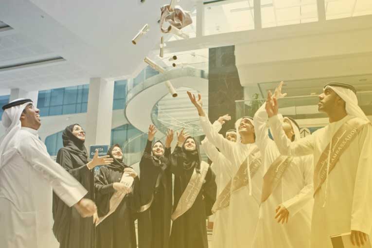 راهنمای تحصیل در امارات؛ بررسی شرایط تحصیل و هزینه ها