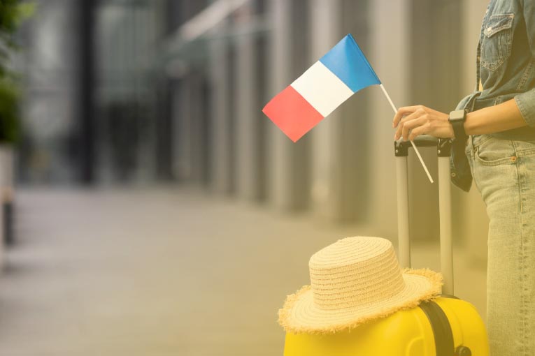 راهنمای سفر به فرانسه؛ شرایط، هزینه ها و دریافت ویزا