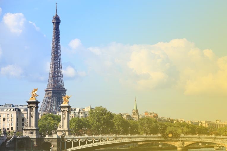 زندگی در پاریس: شرایط، مزایا، معایب و هزینه زندگی در پاریس فرانسه