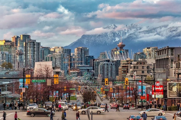 معرفی بهترین شهر کانادا برای ایرانیان در بلاگ هرمس اپلای