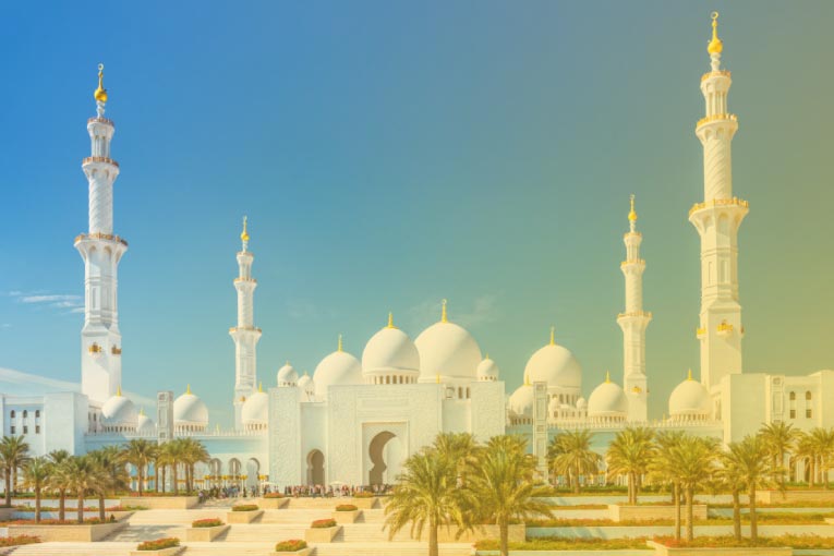 زندگی در ابوظبی امارات؛ مزایا، معایب و شرایط زندگی در ابوظبی